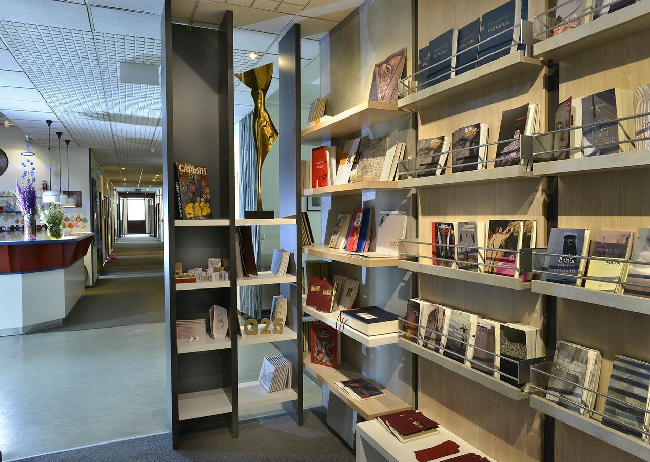 Berlin Art Hotel Gyumri Esterno foto